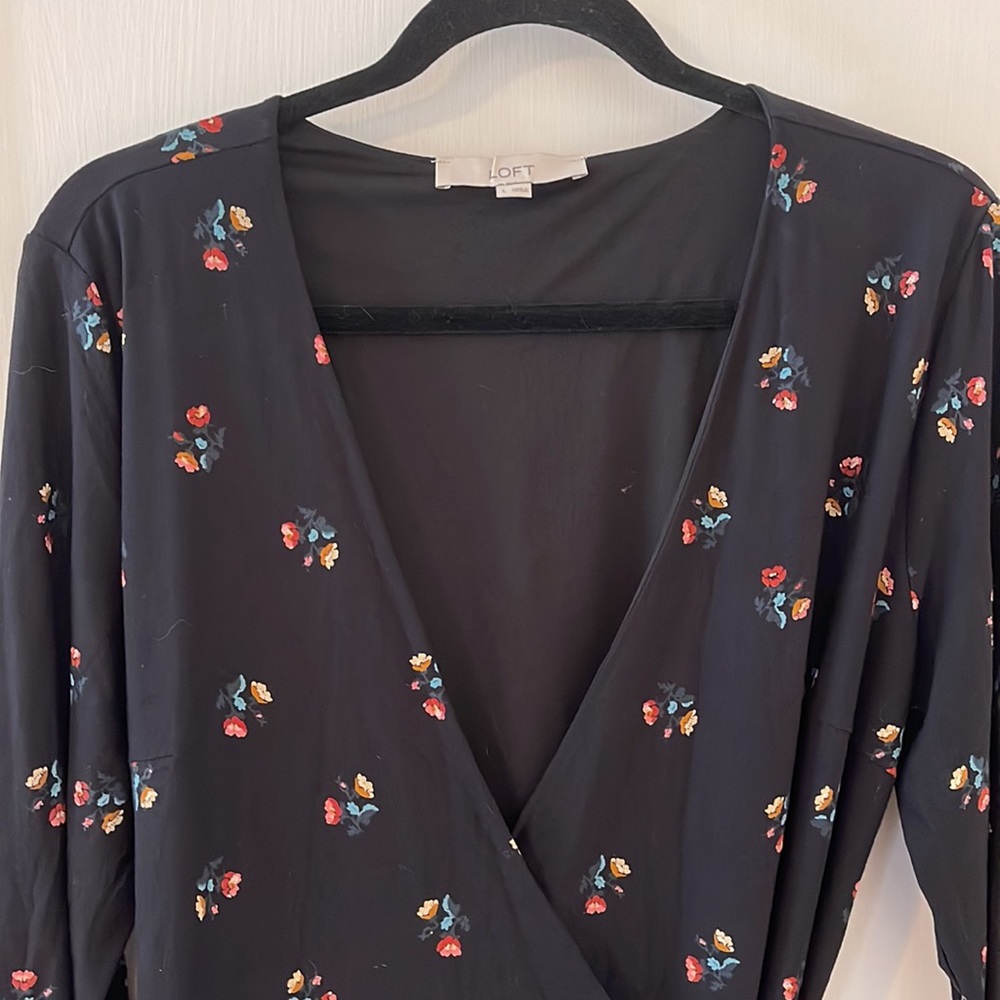 Women's Black Floral Wrap Dress - Picture 3 of 9